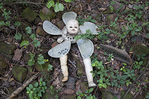 Poets Critics Dolls 300