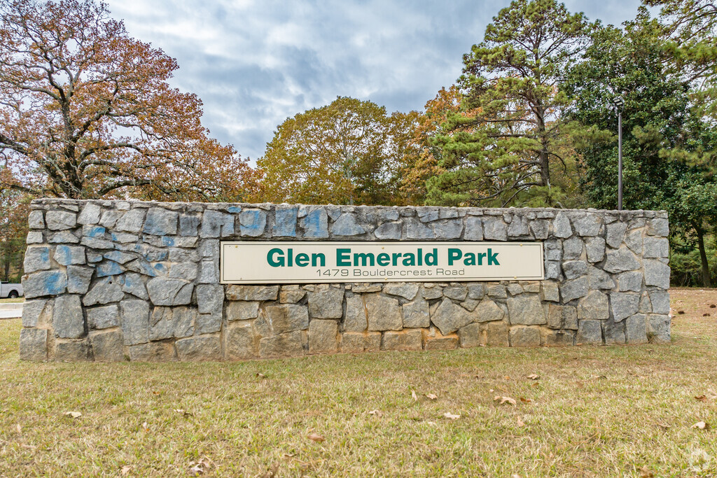 Glen Emerald Park Atlanta Ga (1)