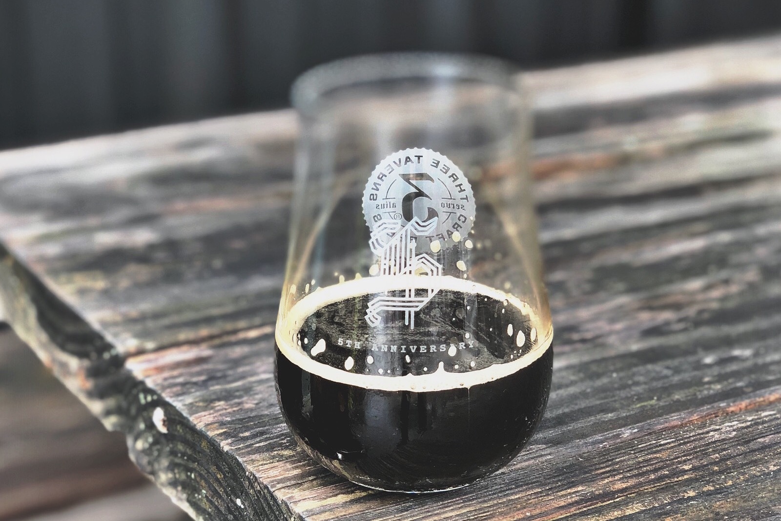 5 Anni Glass Image 3 Taverns