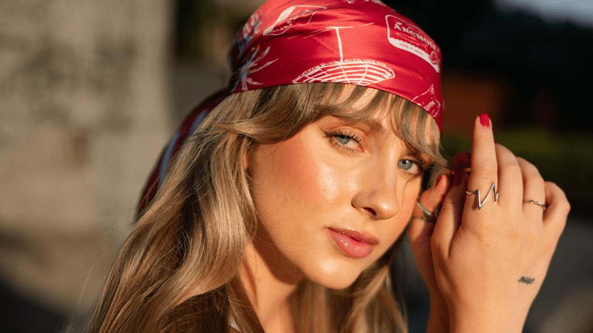 19201080 ASHLEYKUTCHER