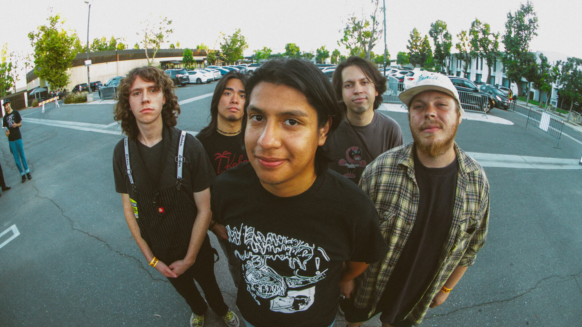 100824 Mexicanslumrats ForSITE 1884x1060