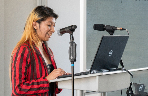 B4f2604d8d9e872b669262a412bfeda2a00ca90e