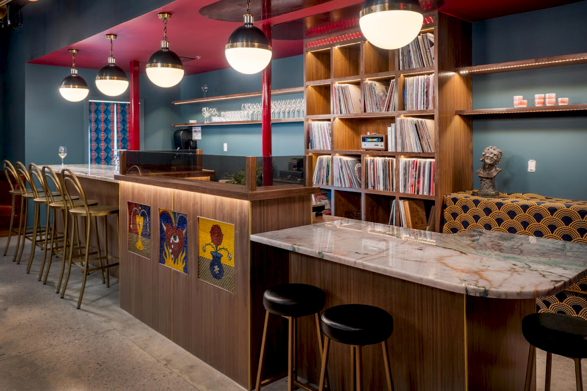 Commune Interior Bar