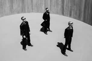 1d8668b5 4925 4633 8230 D1f69db4a404 ARTIST PAGE 3 2