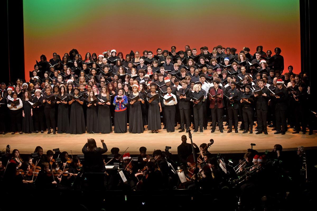 SM 20231203JB GSU Music Holiday Gala 013