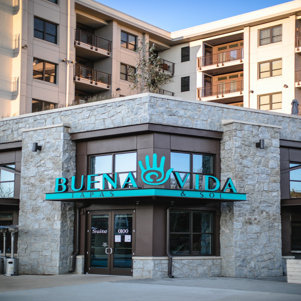 Buena Vida   Exterior