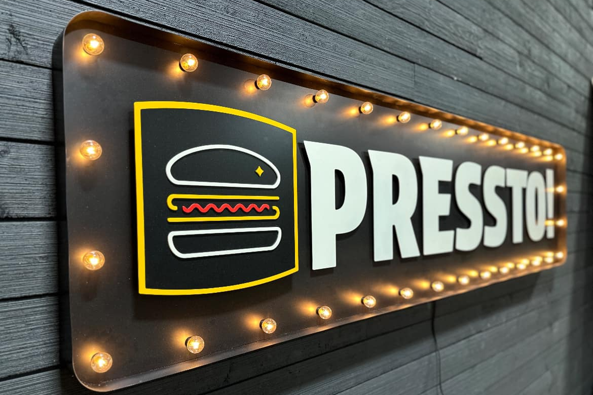 Pressto Burger Interior Sign