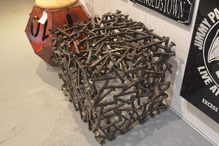 Metal Endtable