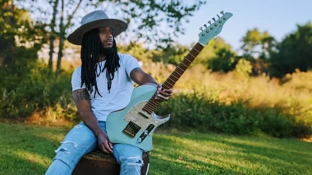 66f3def7 Dfb2 40b4 B570 366450c956e4 RETINA PORTRAIT 16 9