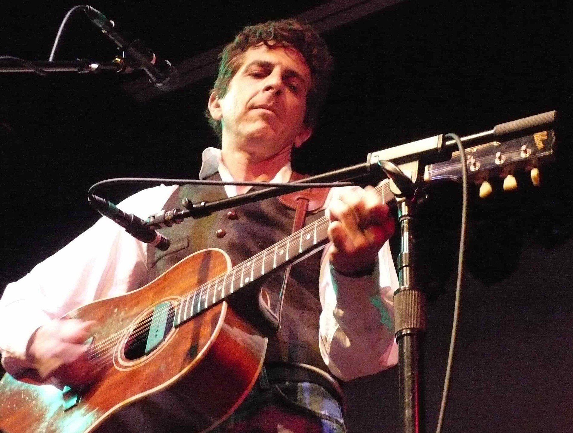 1920px Michael Penn Performing In 2007
