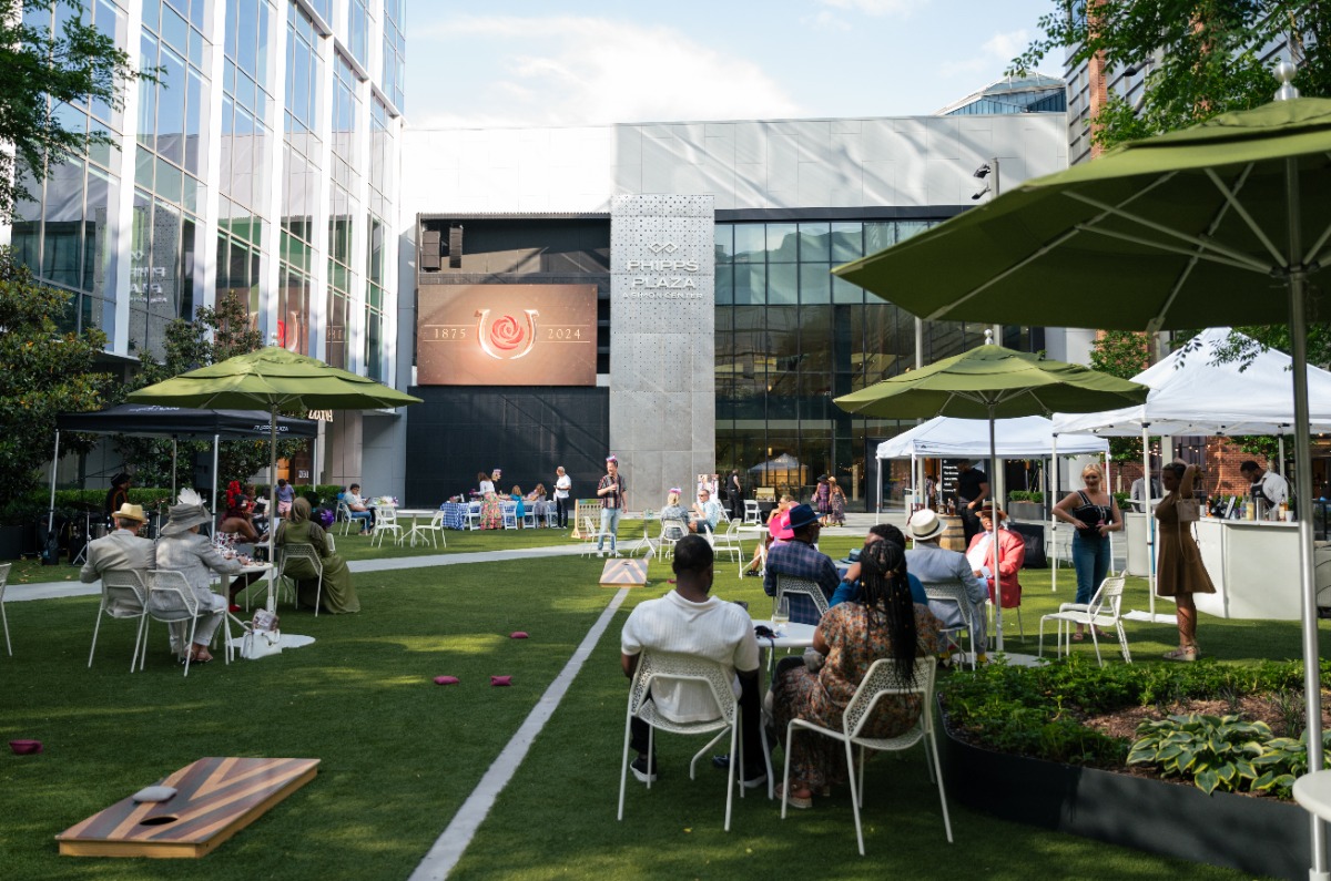 Watch Party On The Green At Phipps Plaza