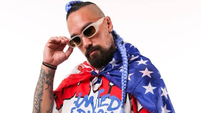 4c0f668a 99f3 4cc3 B109 5b1dc3f80f50 RETINA PORTRAIT 16 9