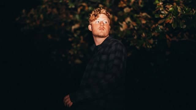 93943926 Ac19 4720 9be1 1c9bf67e6be0 RETINA PORTRAIT 16 9