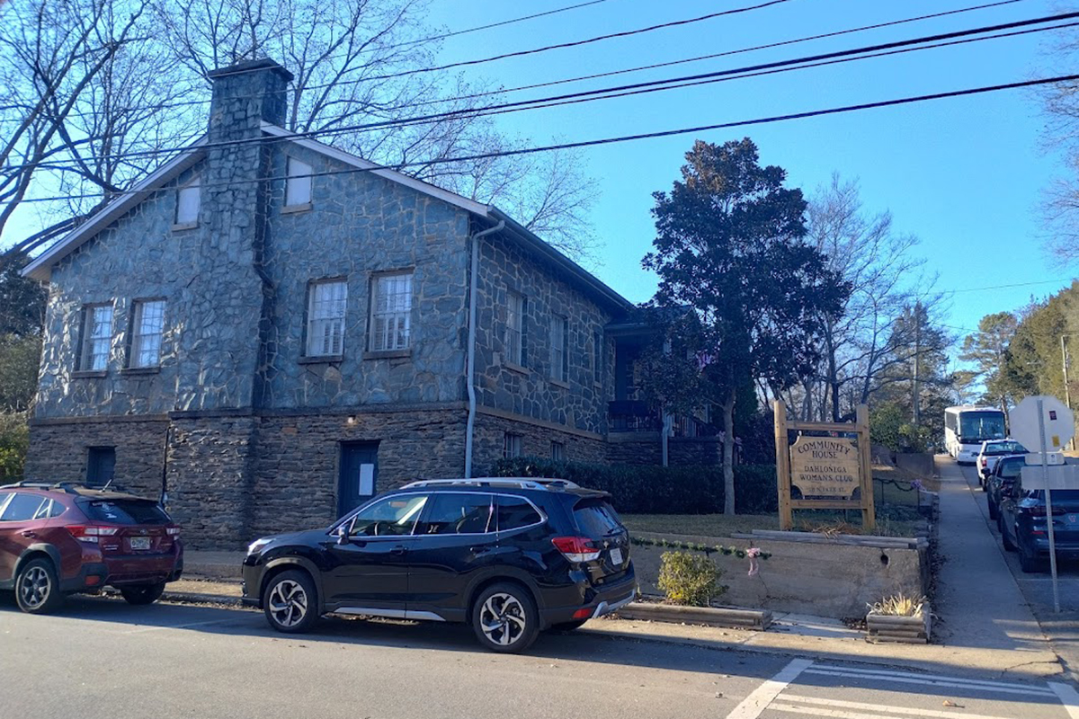 Lumpkin Cty Community House Exterior