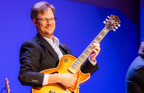 5ba32e43bc75e535ec3e33373467ca3ac8a60ae8