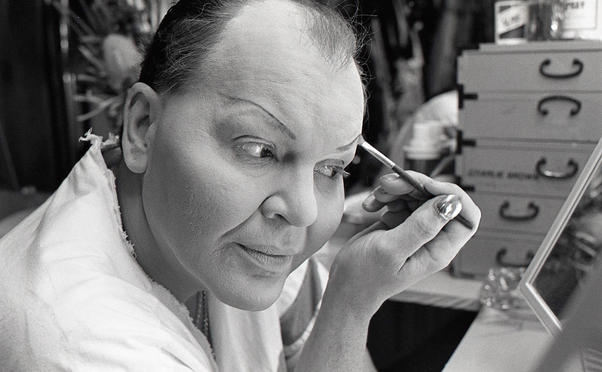 Charlie Brown 1039 Queens Make Up