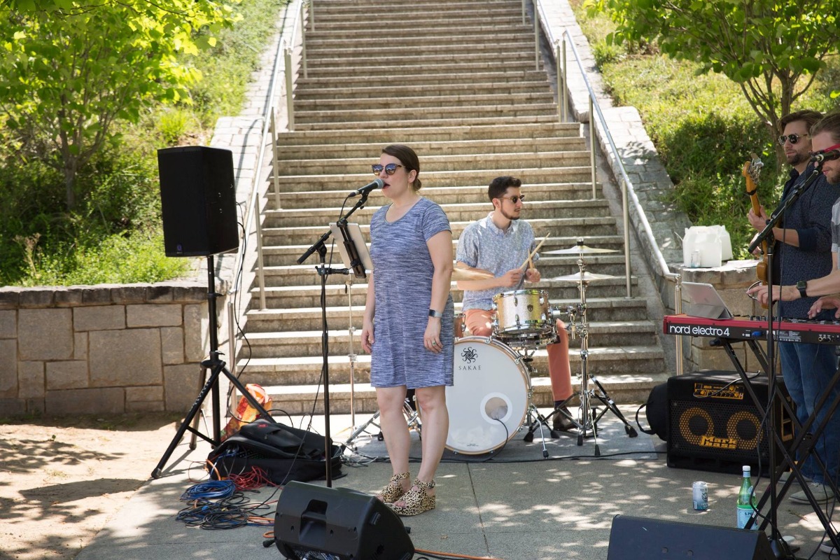 32480386 10155285379596857 7734694453180366848 O