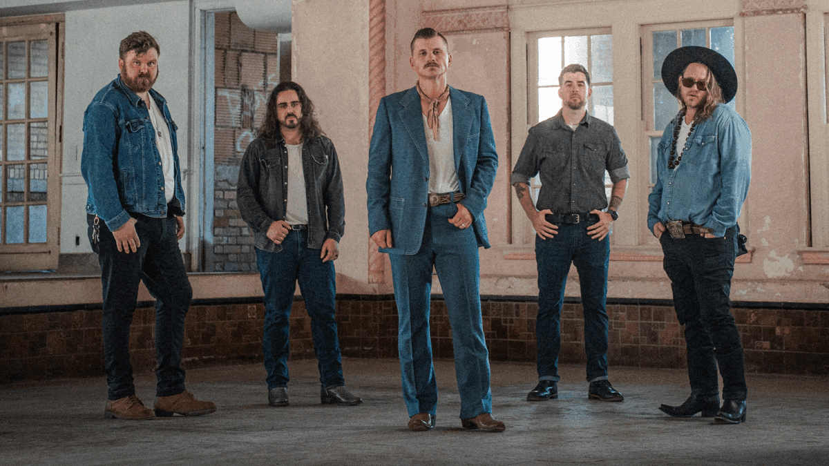 19201080.101025 KOLTONMOORE Scaled