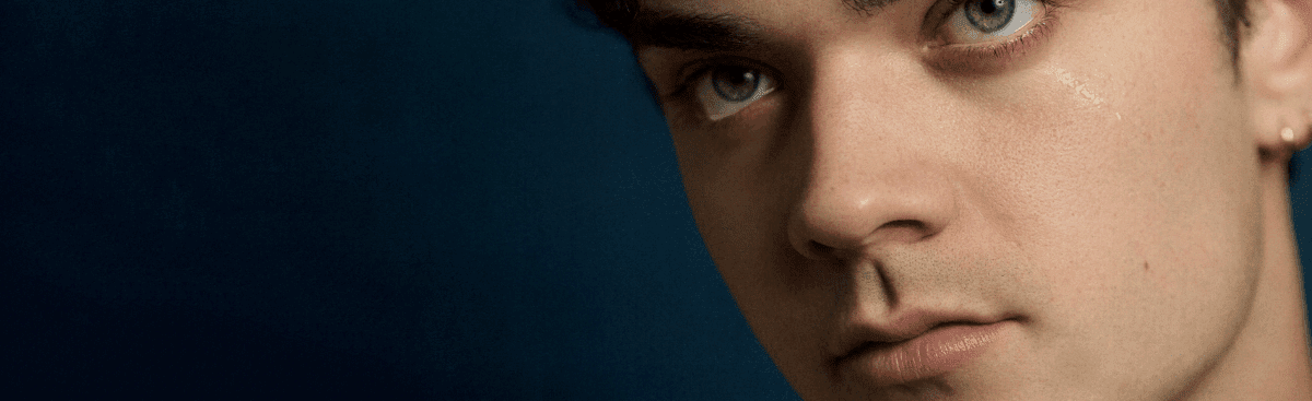 2564784.32426 ALEXANDERSTEWART Scaled