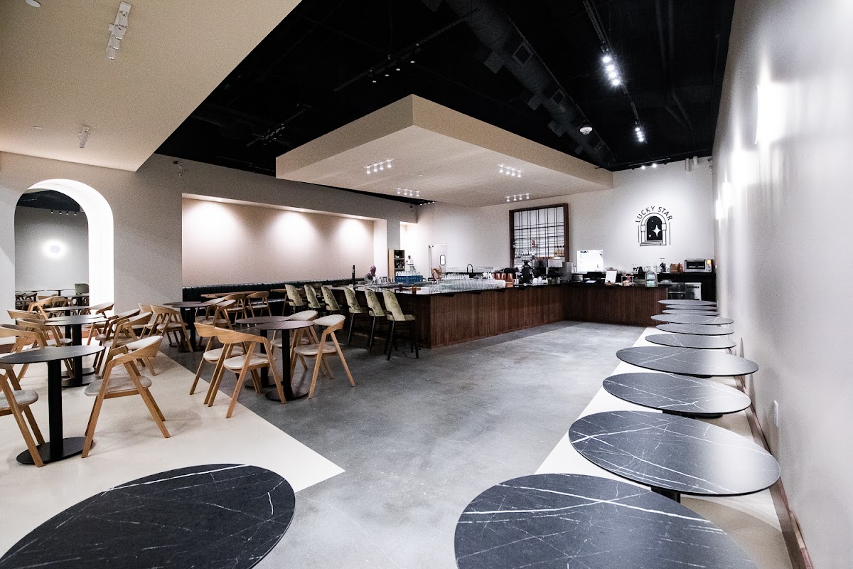 Lucky Star Interior 2