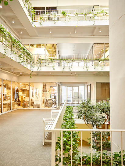 ADAC Atrium Photo Credit Harold Daniels (1)