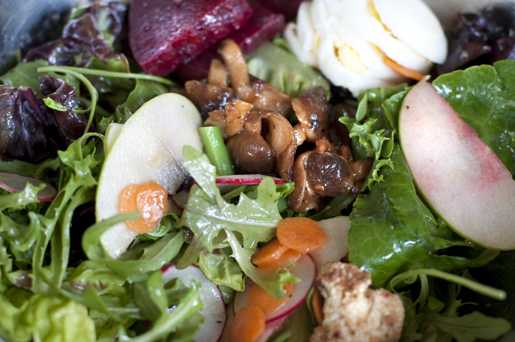 Salad Community Q Kitchen Sink Salad 031