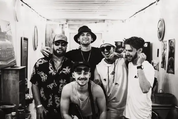 EyJidWNrZXQiOiJwcm9kLXNpaC5zZWV0aWNrZXRzdXNhLnVzIiwia2V5IjoiMjY5ZDAyM2UtOGMxZS00OTkyLTk5MzQtNzRmMmJhNzU3Yjk1IiwiZWRpdHMiOnsicmVzaXplIjp7IndpZHRoIjo2MDB9LCJqcGVnIjp7InF1YWxpdHkiOjYwfSwicG5nIjp7ImNvbXBy