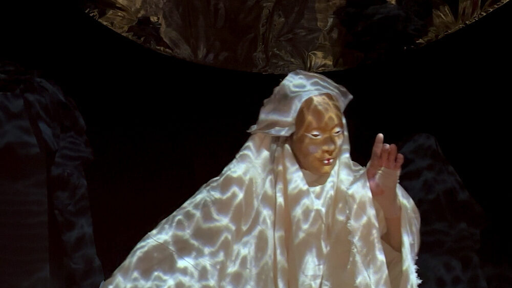 MirroredPool Tom Mask 1 E1748444481517