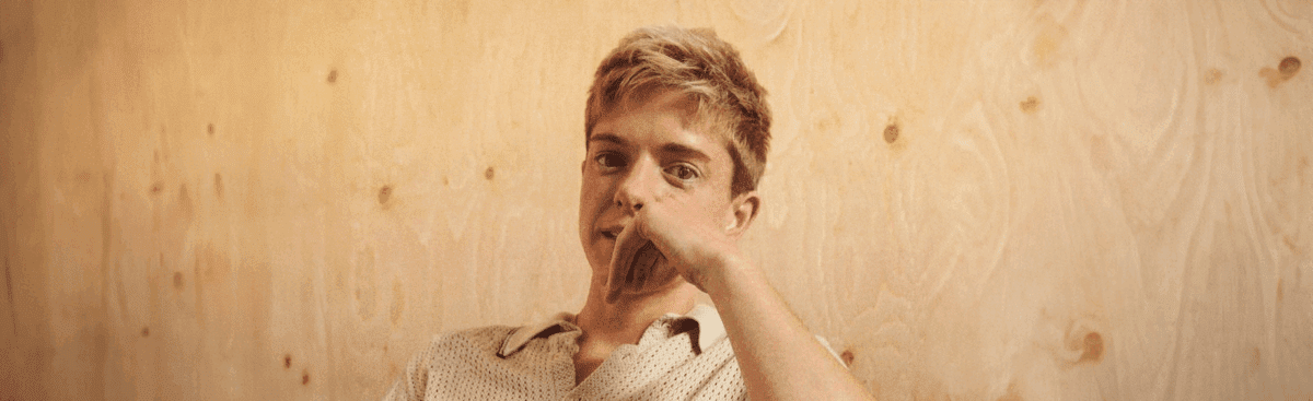 2564784 MAEMARTIN Scaled