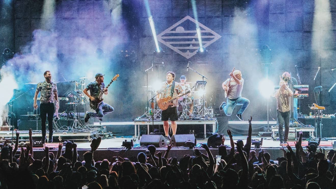 E88f4b42 87ba 4210 815f 02672025b49e TABLET LANDSCAPE LARGE 16 9