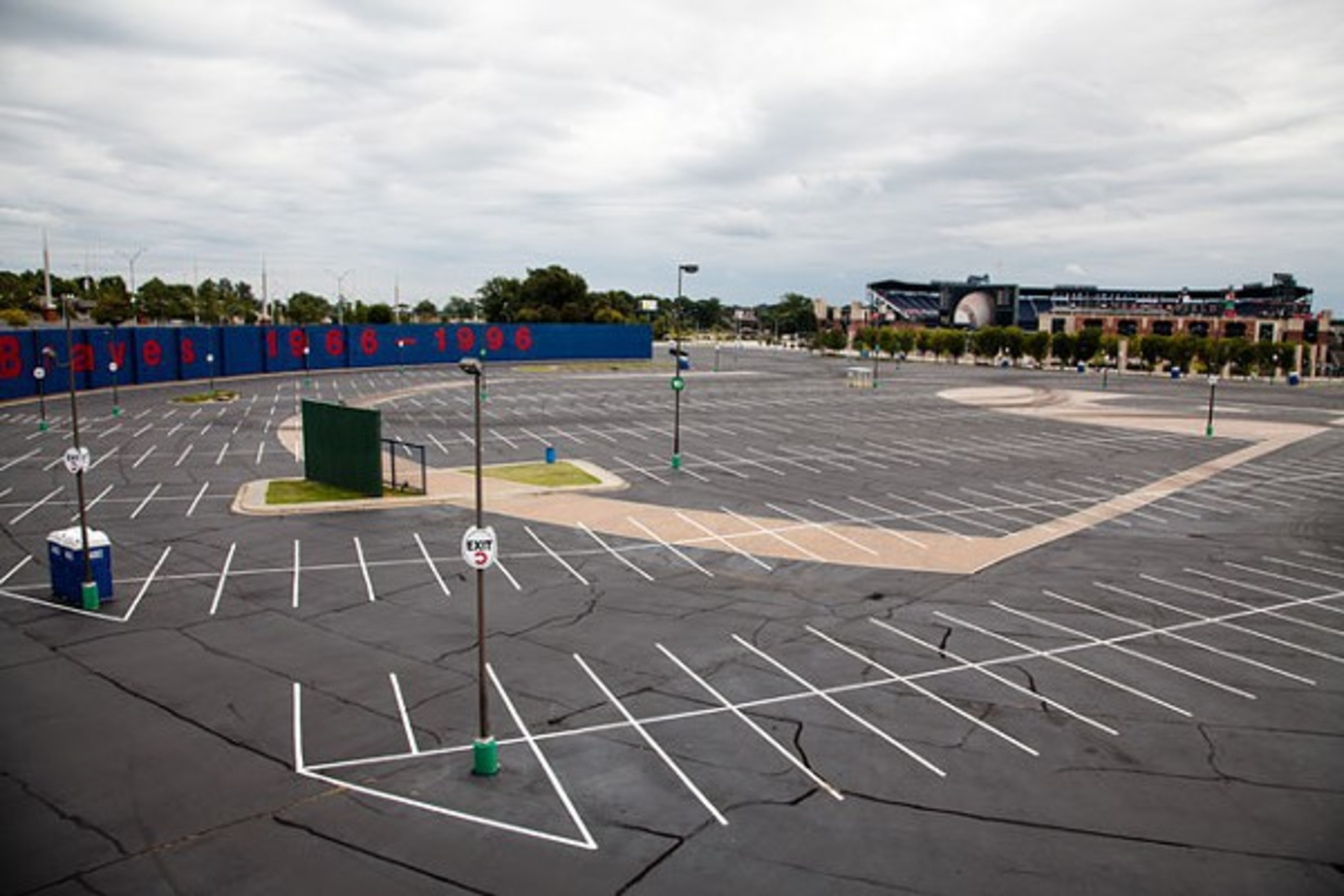 033712 Turner Chambers