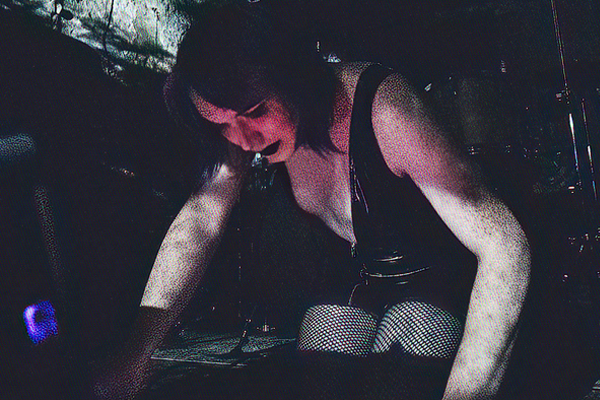 Domesticatrix+FT+Size