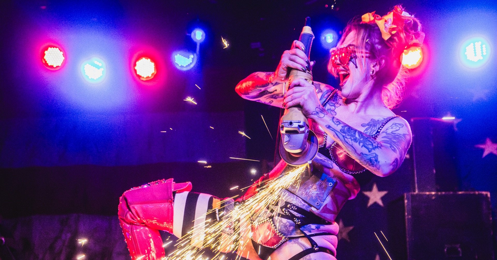 Cut+throat+Freak+Show+FT+size