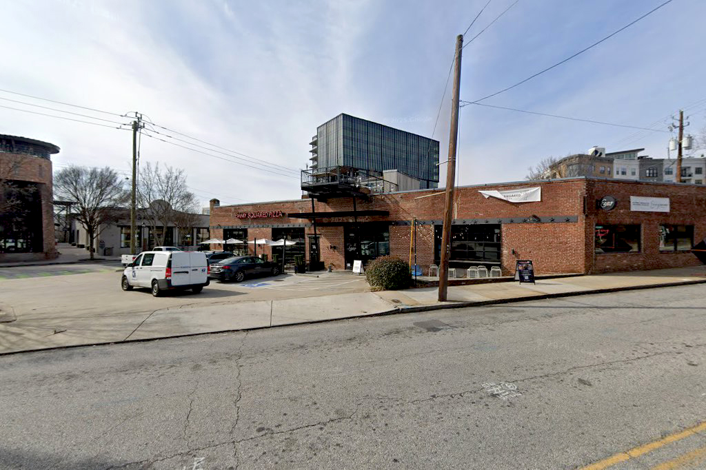 Emmy Squared Pizza   West Midtown