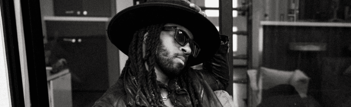 2564784 CHRISMITCHELL Scaled