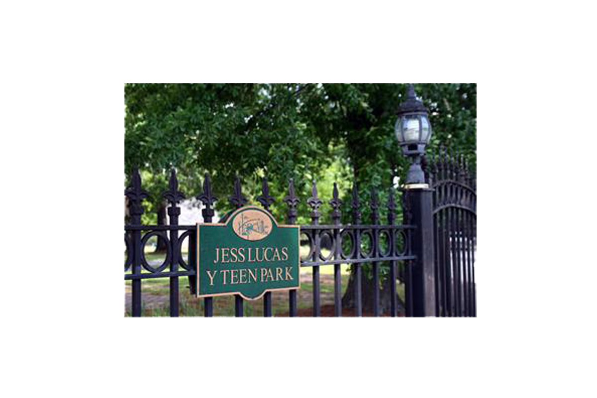 Jess Lucas Y Teen Park