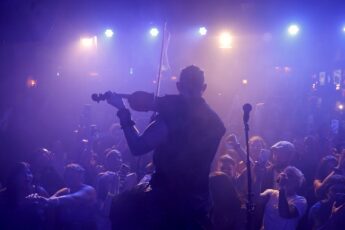 MG 0149 Copy 345x230