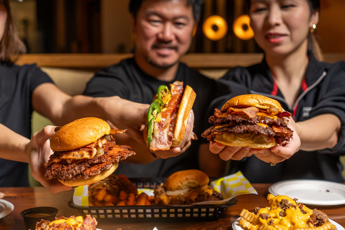 Fnfhotburger 282 DJoPa0MPRwUzveDg