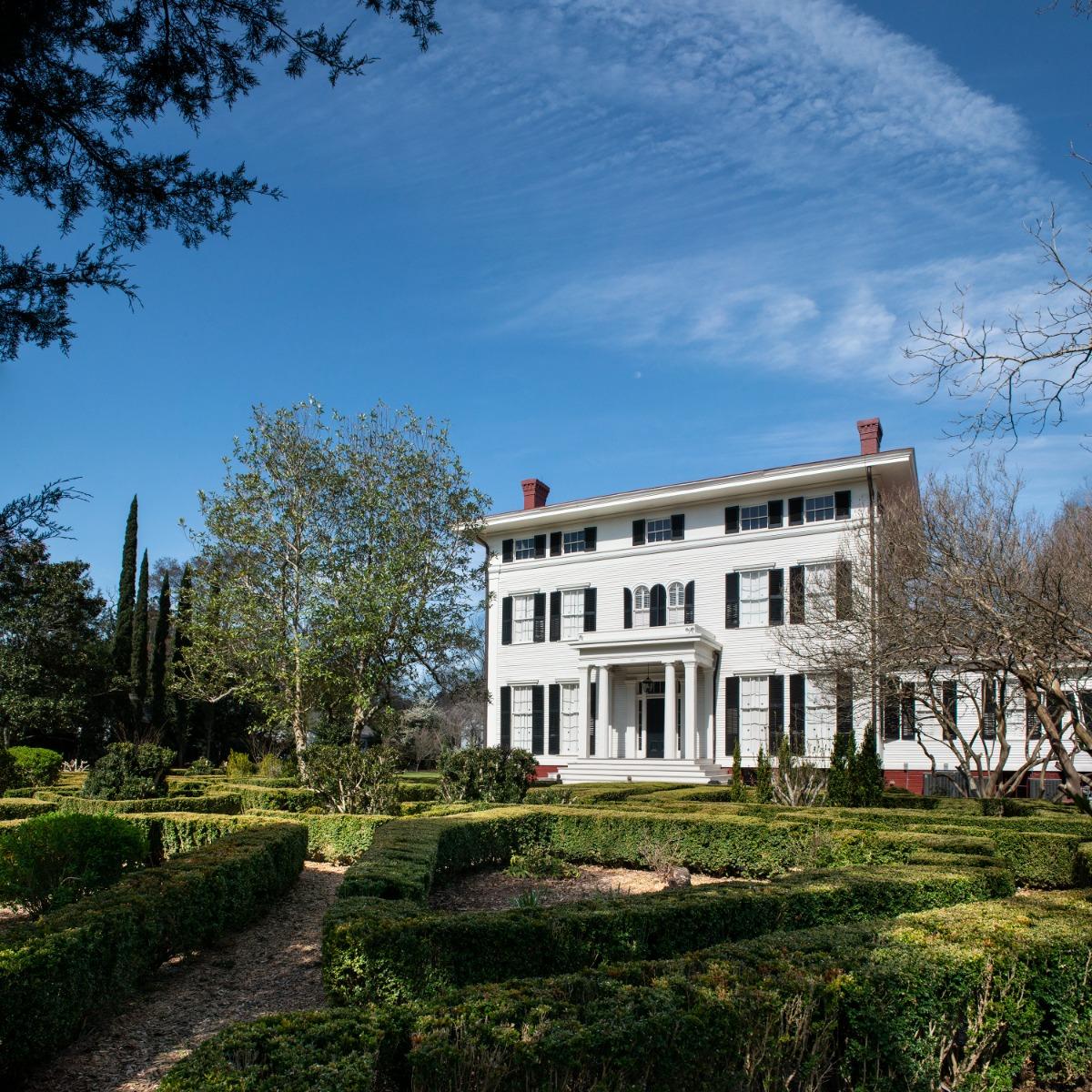 Madison Boxwood Diane Kirkland Georgia Trust For Historic Preservation (1)