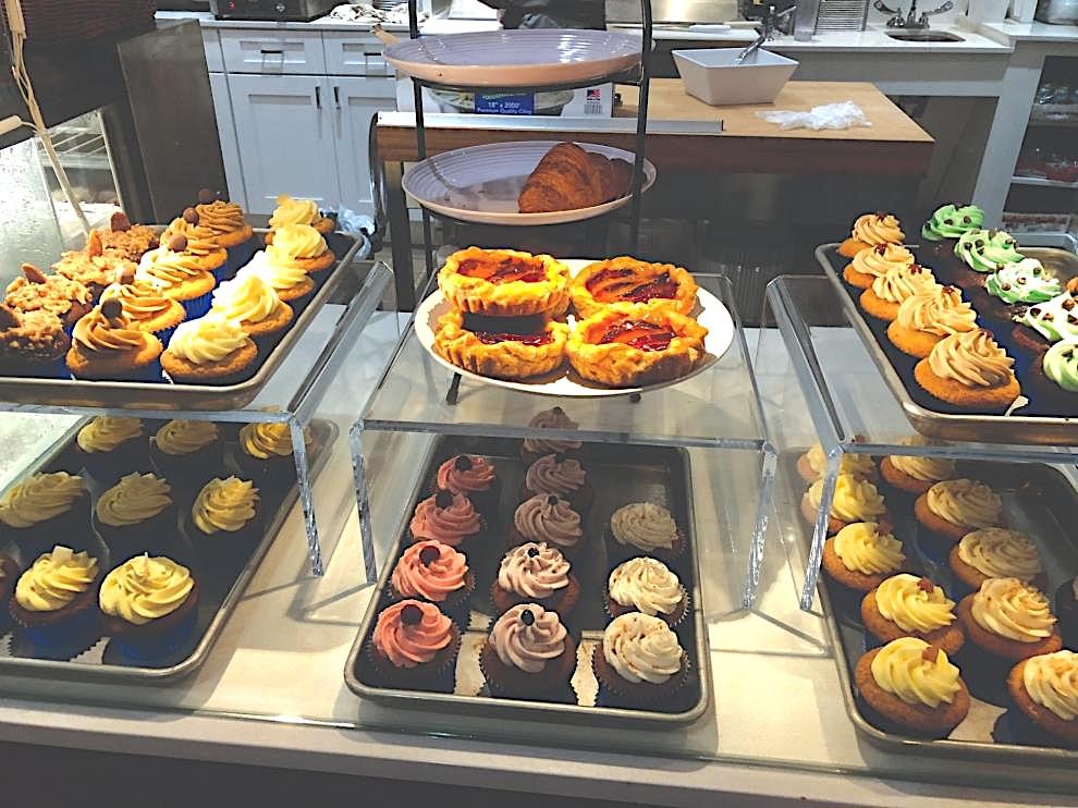 Cupcakes At Baker Dude