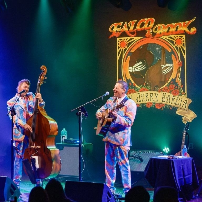 Andy Falco Travis Book Of The Infamous Stringdusters Play Jerry Garcia