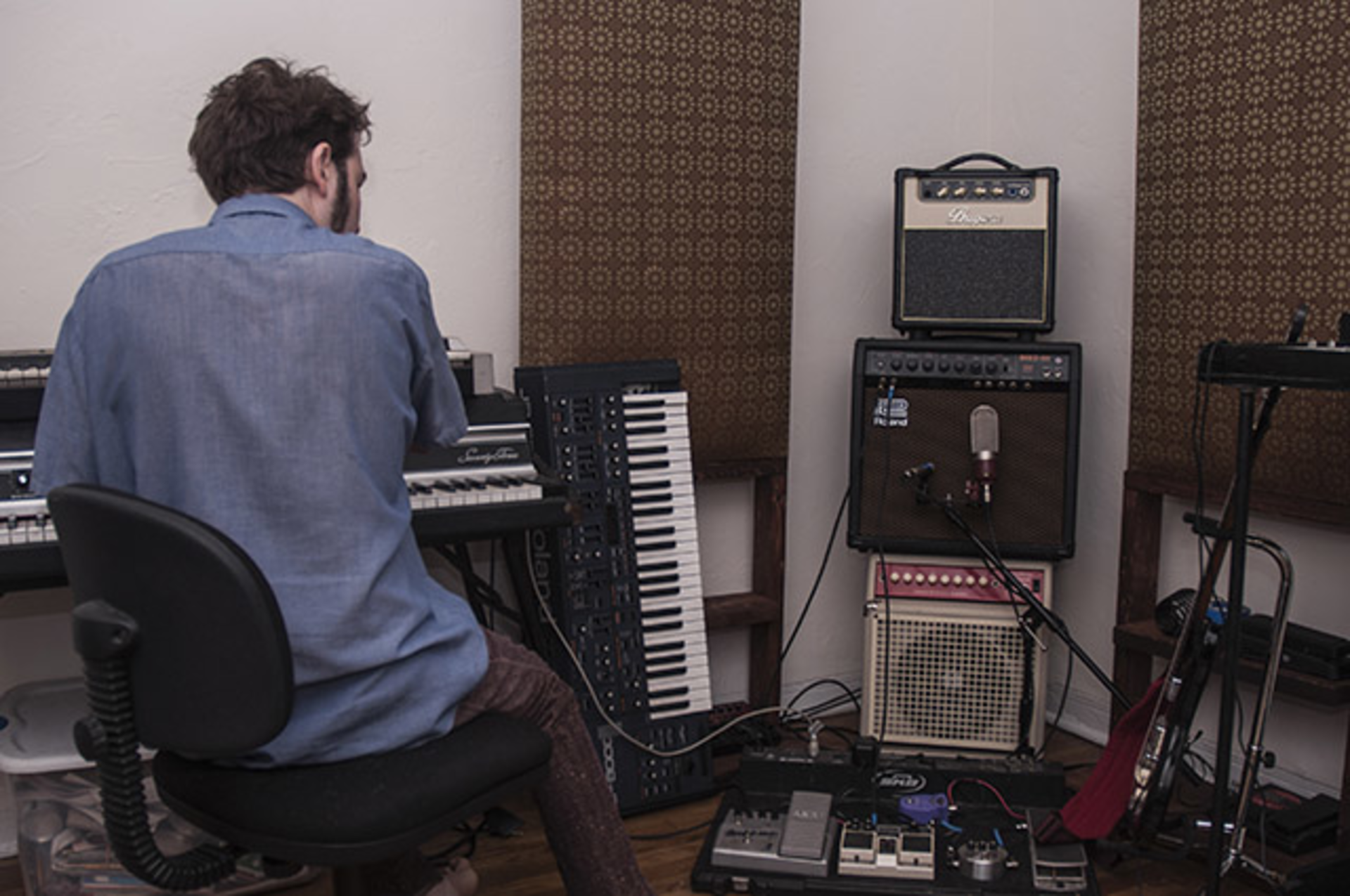 A98f8 Where Are We Wes Lowerence Magnum