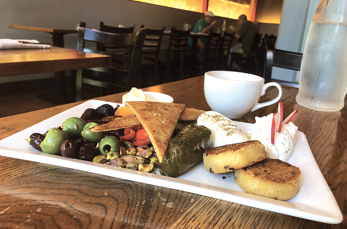 MEDIT Salmon Croquette Plate 2271 Web