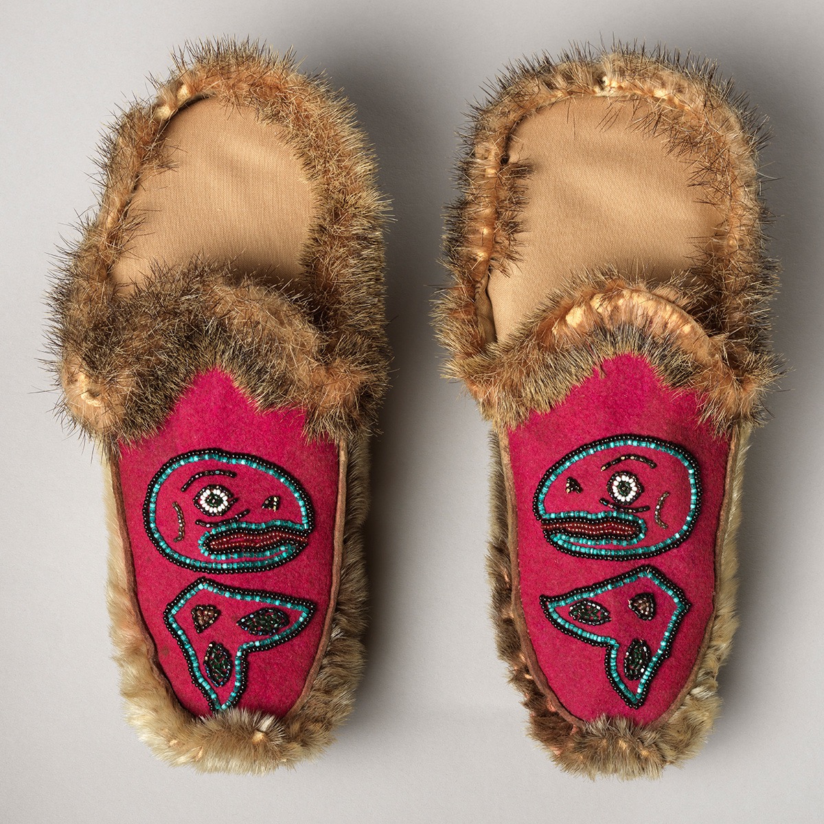 SF Moccasins Large