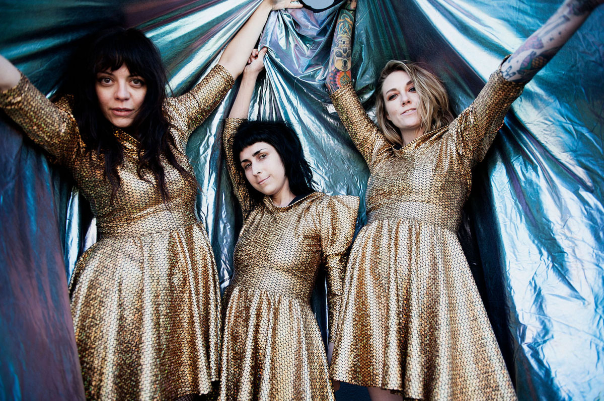 The Coathangers 33635b62
