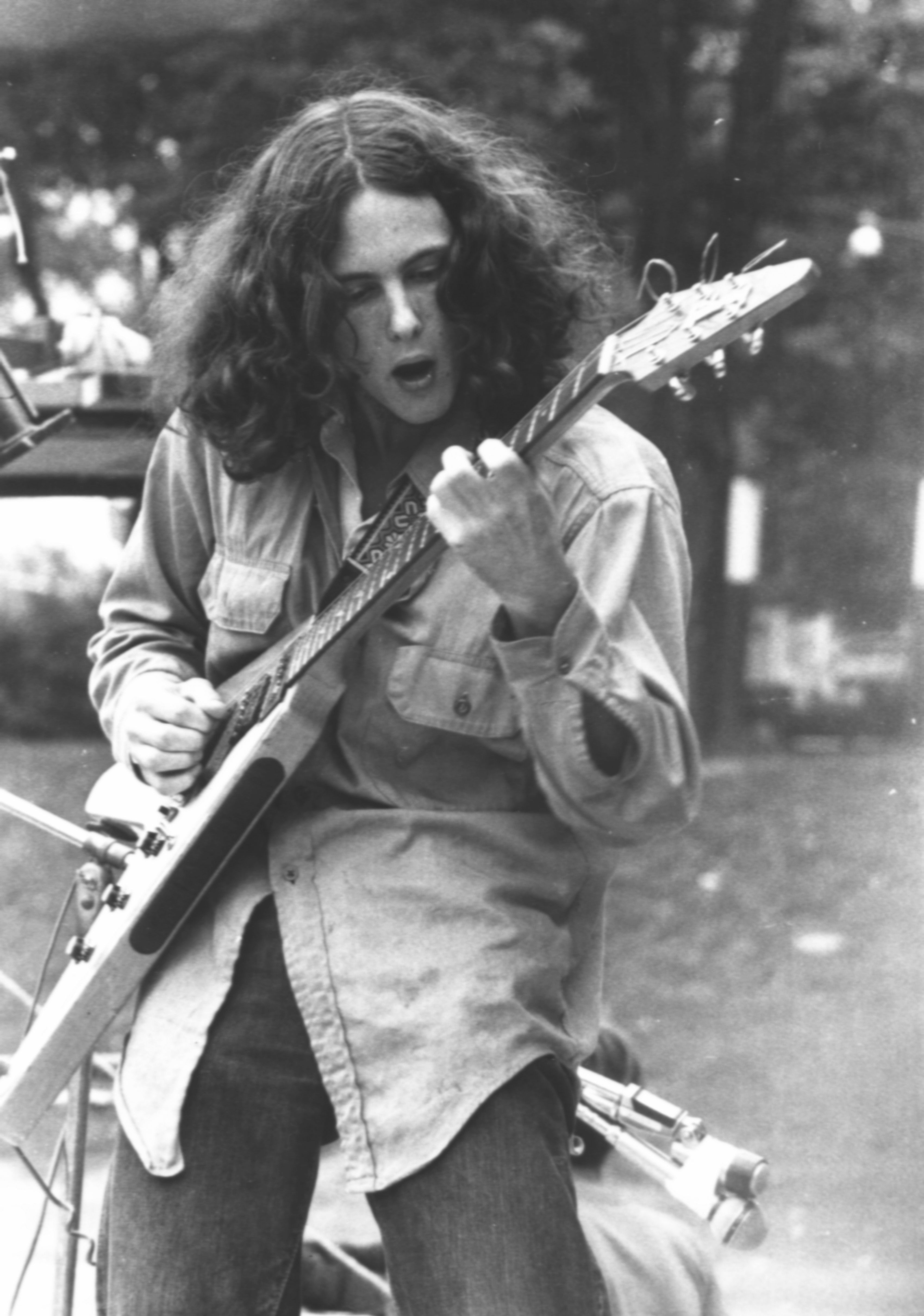 MUSIC TO EAT: Glenn Phillips with the Hampton Grease Band at Piedmont Park, 1969. Photo by Bill Fibben.
