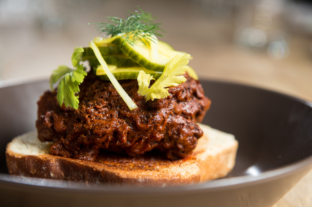 One Eared Stag Magnum