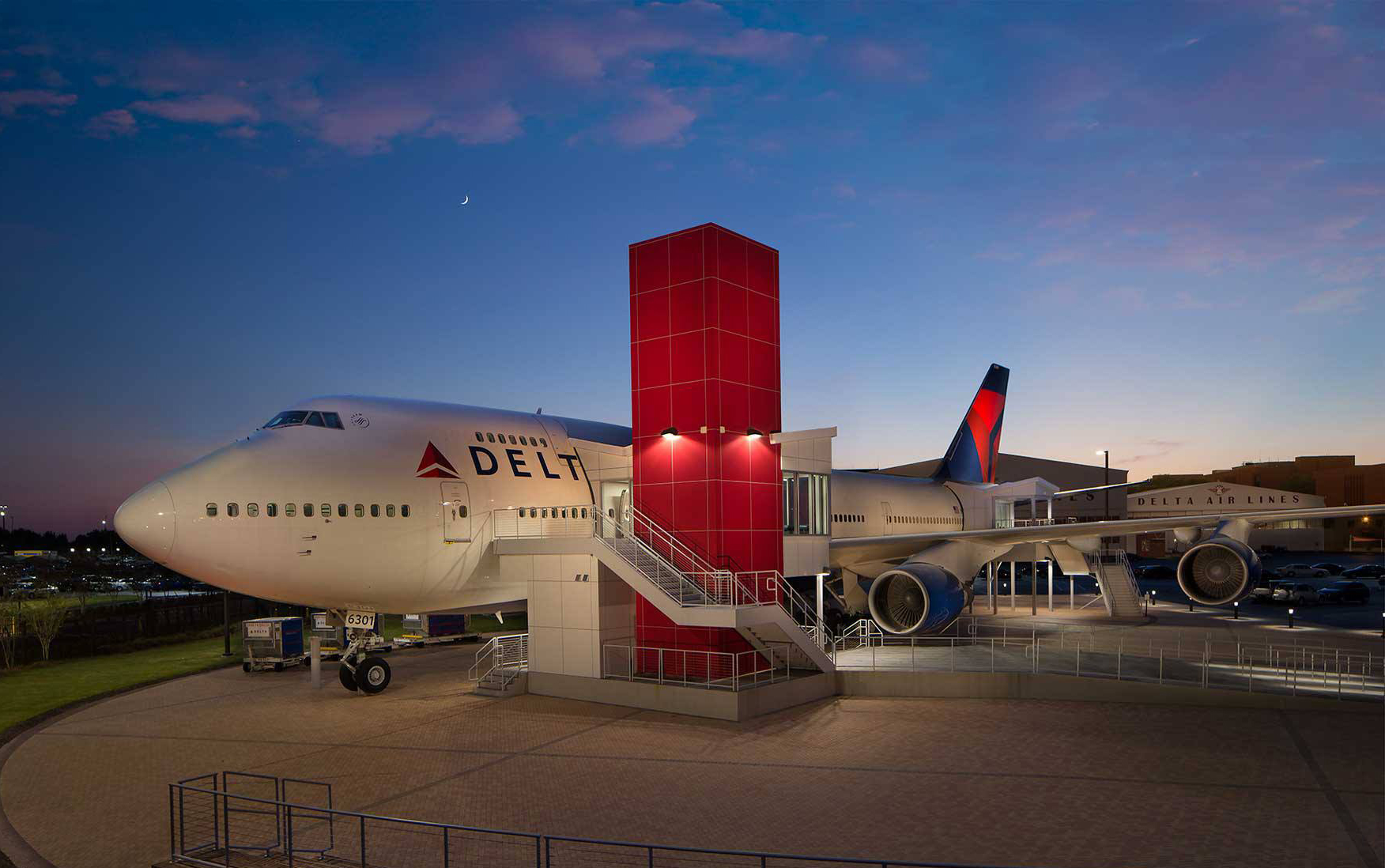 Delta Flight Museum 747 Experience