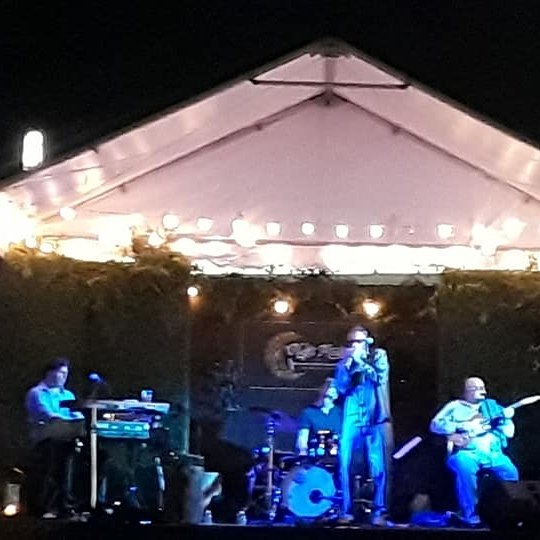 72526114 987214801615158 277459135044255744 N