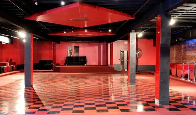 1281040002 1281026151 Royal Peacock 6720